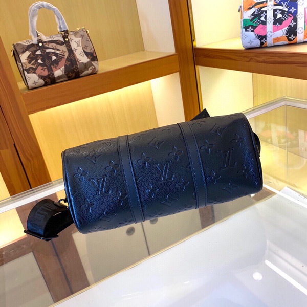 ルイヴィトンバッグ素材ディテール